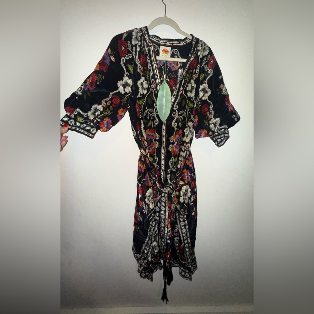 FARM Rio Black Rococo Flowers Belted Midi
Dress